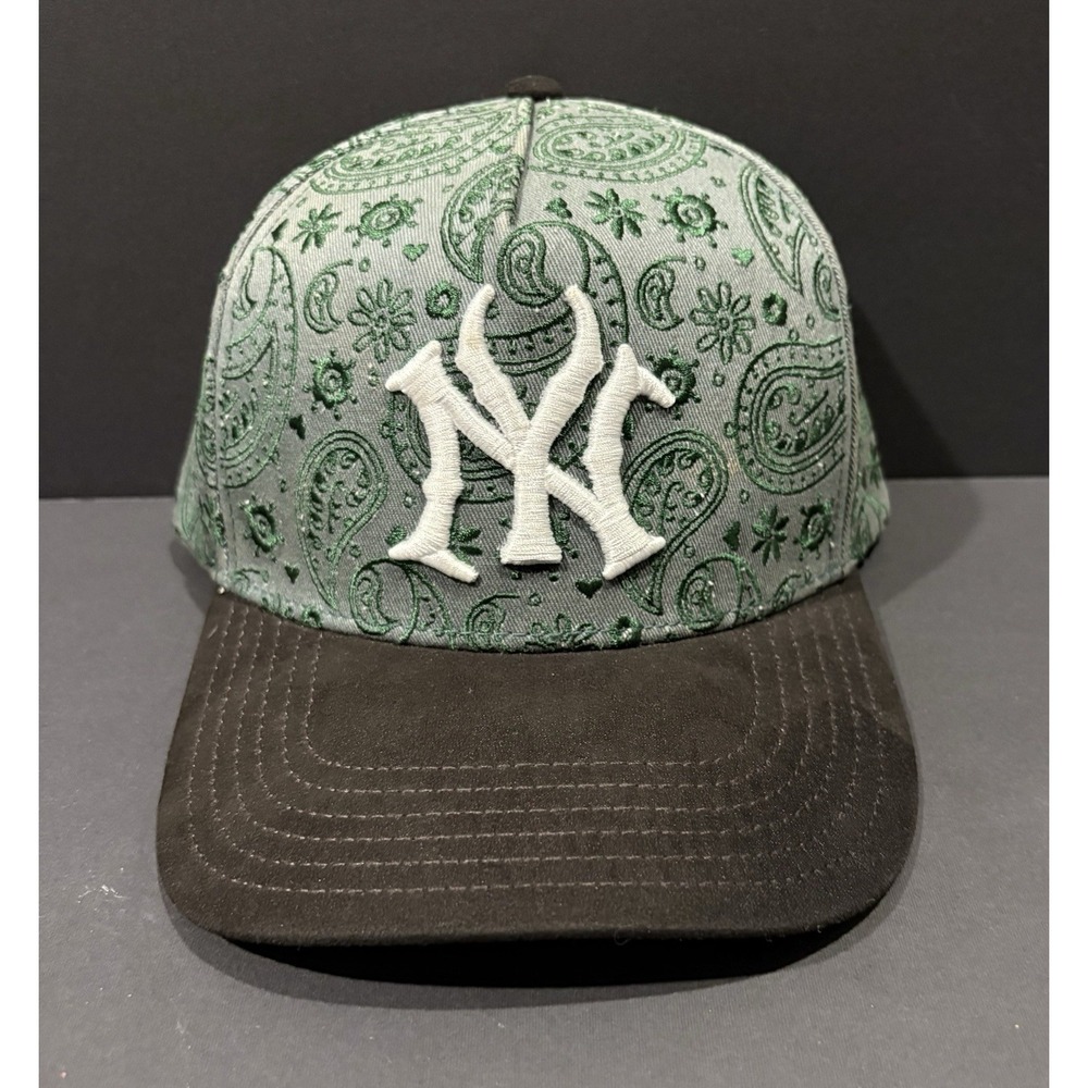 New York Yankees Paisley Fitted Hat Green Black Brim DON Hats 2023 Embroid